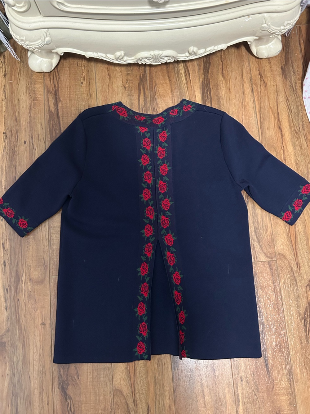 Club Monaco Navy Short Sleeve Top with Red Rose Embroidery - Picture 4 of 4